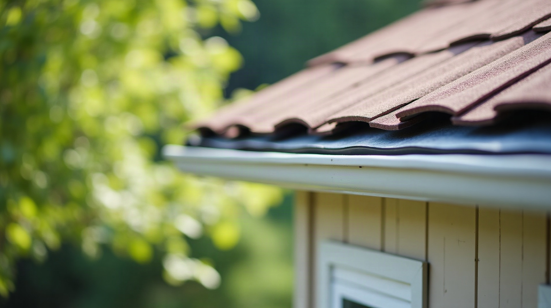Seamless Gutter Installation Benefits for Montgomery County Homes